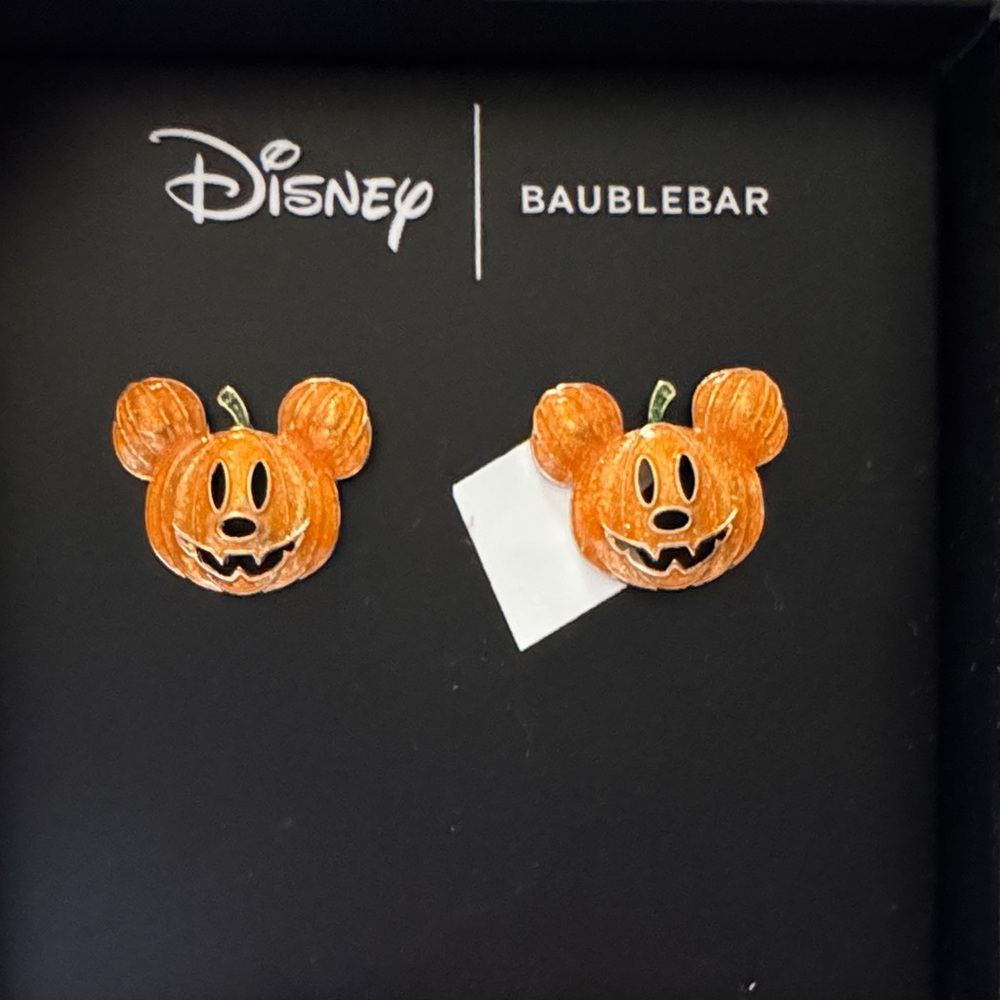 Disney Sparkling Orange Mickey Pumpkin Pin